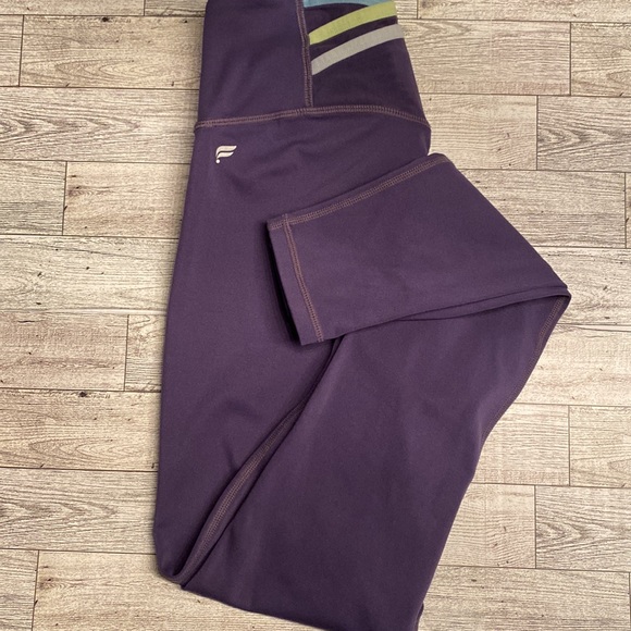 Fabletics Motion 365 Leggings size Small - Picture 3 of 15